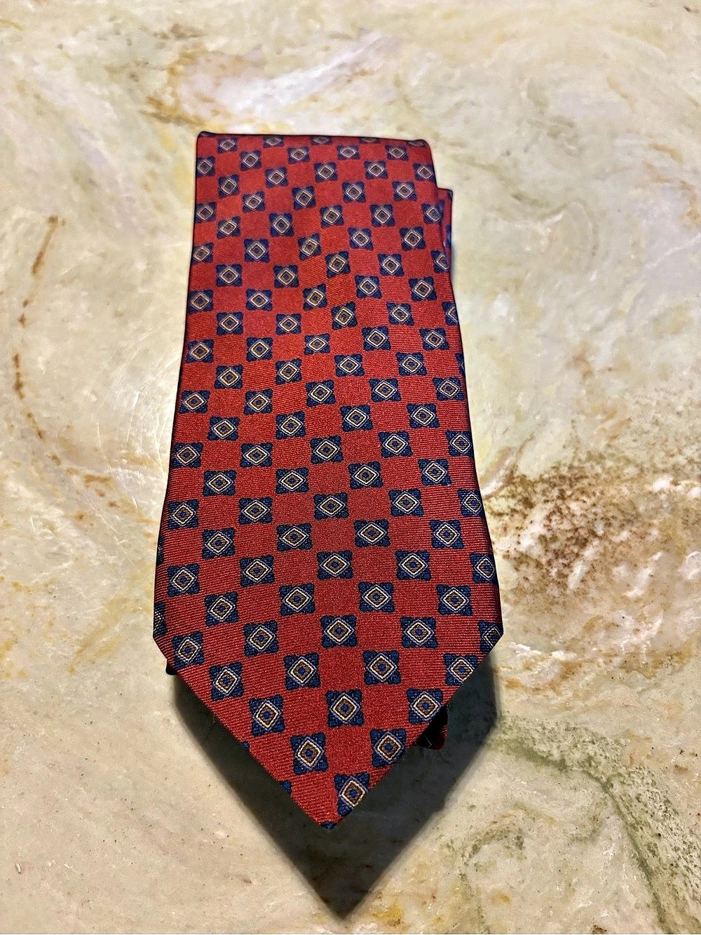 Andrew's Ties Collection Geometric Silk-Style Tie in Red & Blue Like New